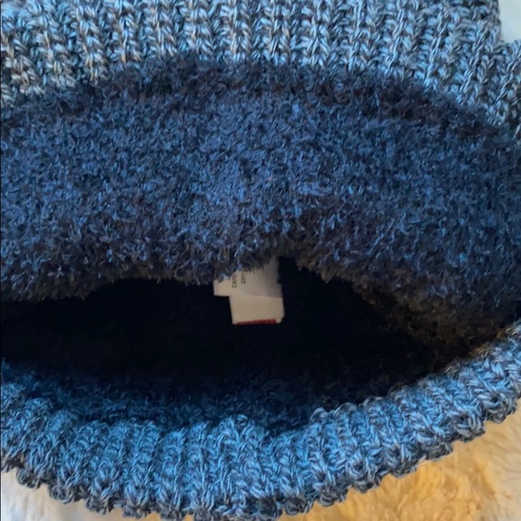 Levi's Marled Cuff Beanie - Picture 4 of 5